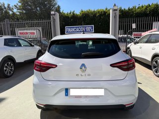 Renault Clio 2023