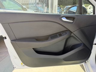 Renault Clio 2023