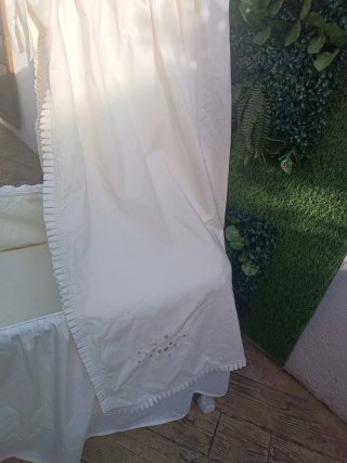 Mini cuna con dosel