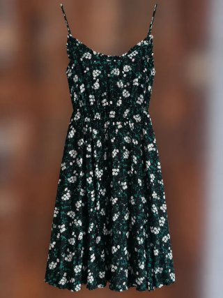 Vestido floral negro y verde