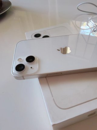 iPhone 13