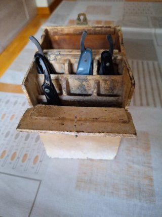Caja 9 Navajas Afeitar Madera Beige