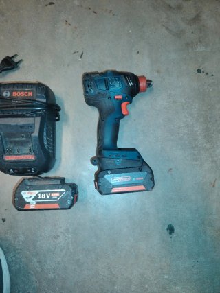 Pistola de Impacto Bosch 18V 200nt
