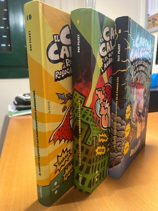 Llibres Capità Calçotets en Català