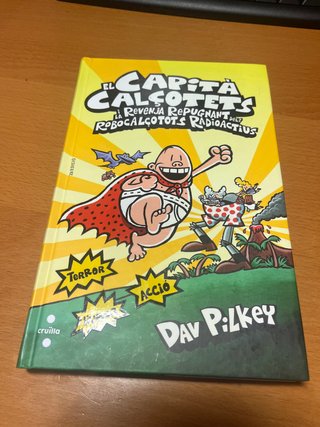 Llibres Capità Calçotets en Català