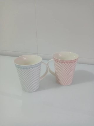 Juego de 2 tazas de porcelana