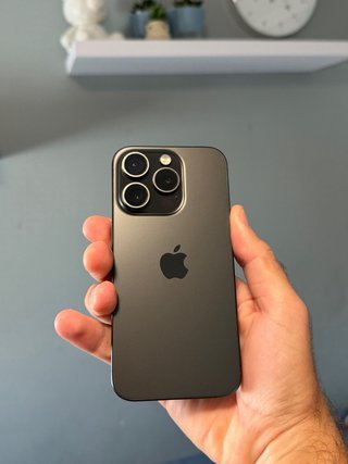 iPhone 15 Pro Space Gray - Batería Nueva