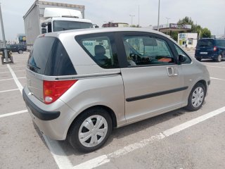 Peugeot 1007 2006