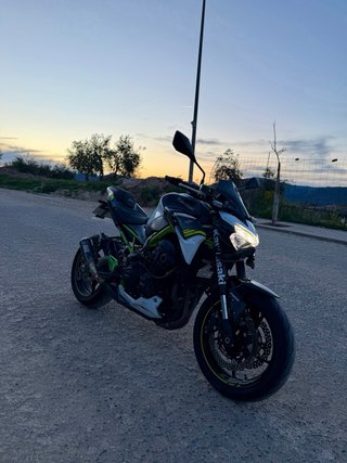 Kawasaki Z900 Full 2020