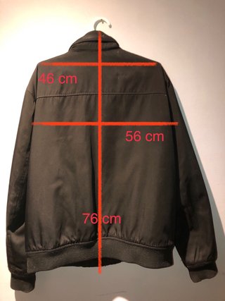 Cazadora “M” Zara c/capucha
