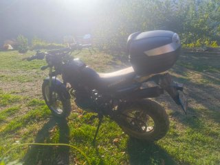 Hyosung Rt Karion 125 Naked Negra