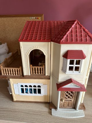 Casa Sylvanian Families con accesorios