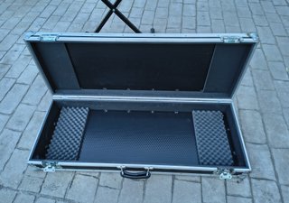 Crumar Mojo 61 con Flightcase a medida