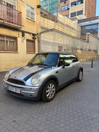 MINI ONE 2002