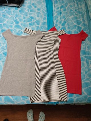 Lote 3 vestidos cuello barco