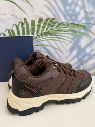 Zapatillas hombre.  Número42