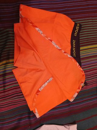 Set sportivo: 2 leggings e gonna-short