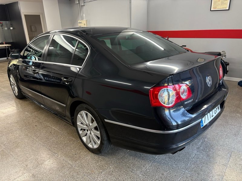 Volkswagen Passat 2009, foto 6