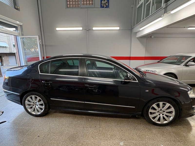 Volkswagen Passat 2009, foto 3