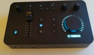 Yamaha ZG01 Mezclador de Audio