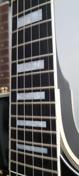 Bacchus Les Paul Custom Handmade