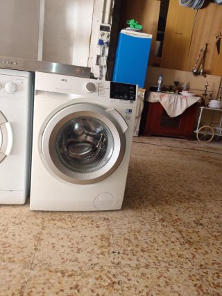 Lavadora AEG 10kg 1400rpm