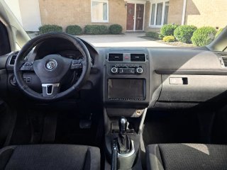 Volkswagen Touran 2010