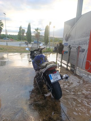 Suzuki GSX 650 F A2