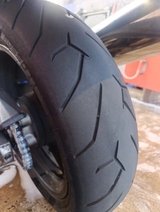 Suzuki GSX 650 F A2