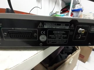 Reproductor DVD/CD Onkyo DV-SP501, con mando.