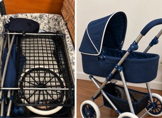 Carrito de muñecas azul