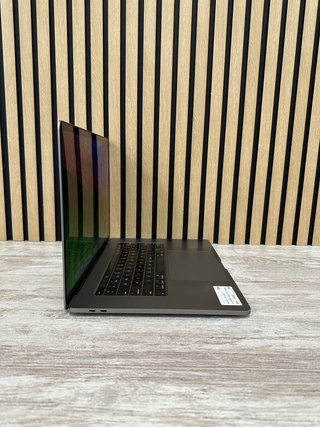 MacBook Pro 16" 2019 i9 32GB 1TB