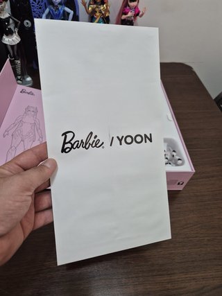 Muñeca Barbie Signature x Yoon Ahn