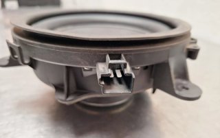 Altavoces Dynaudio Volvo V50 S40II C30