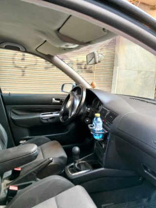 Volkswagen Golf 2003