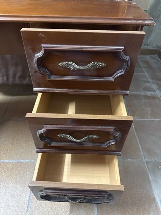 Cama y Escritorio Vintage de Madera