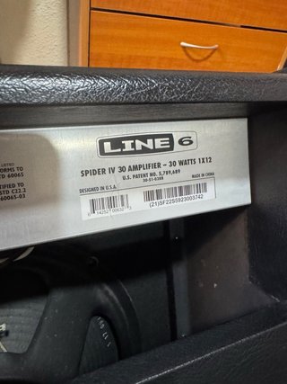 Amplificador Line 6 Spider IV 30