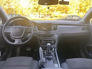 Peugeot 508 eHDI 112CV 175.000 Km año 2011