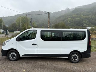 RENAULT TRAFIC 9 PLAZAS 1.6DCi 95CV.