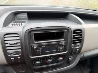 RENAULT TRAFIC 9 PLAZAS 1.6DCi 95CV.
