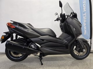 Yamaha Xmax 300