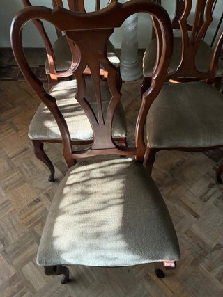 Set de 6 Sillas de Madera Clásicas