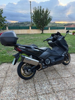 Yamaha T-Max 530 SX