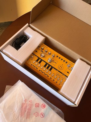 Sintetizador Behringer TD-3 AM