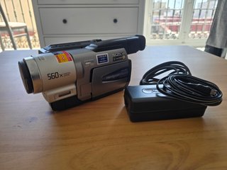Videocámara Sony Hi8 TRV59E