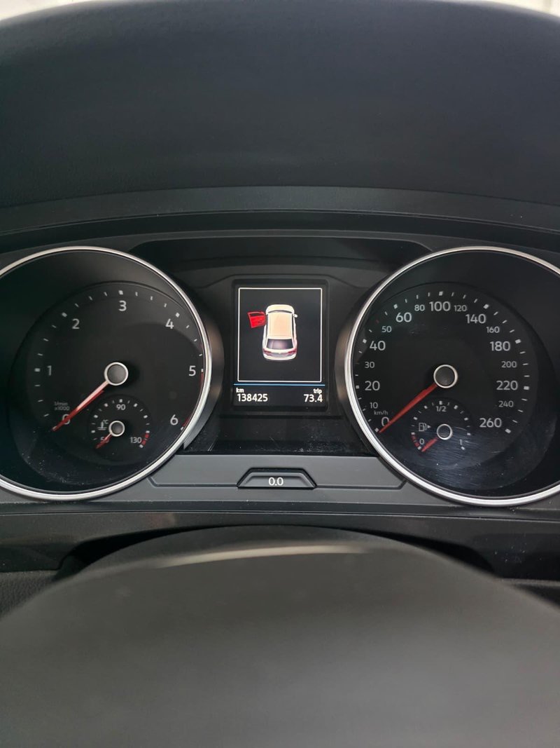 Volkswagen Tiguan 2.0 TDI (2021) 2022, foto 11