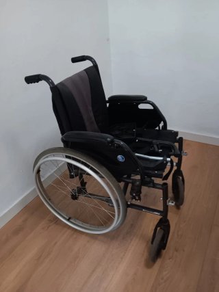 Silla de ruedas 100€.Buen estado