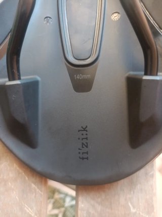 Sillín Fizik Vento Argo X5 Negro