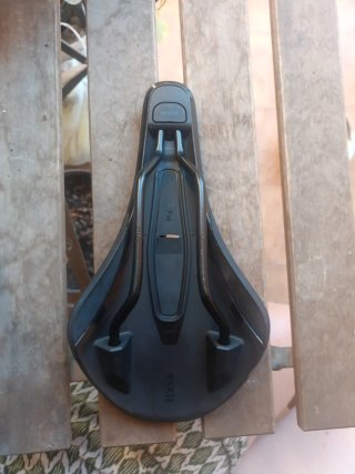 Sillín Fizik Vento Argo X5 Negro