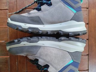 Botas de montaña Quechua MH 500